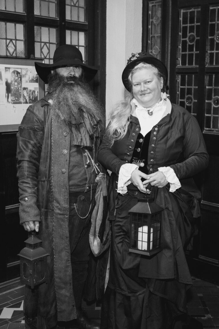 Francis Tully photos (67)